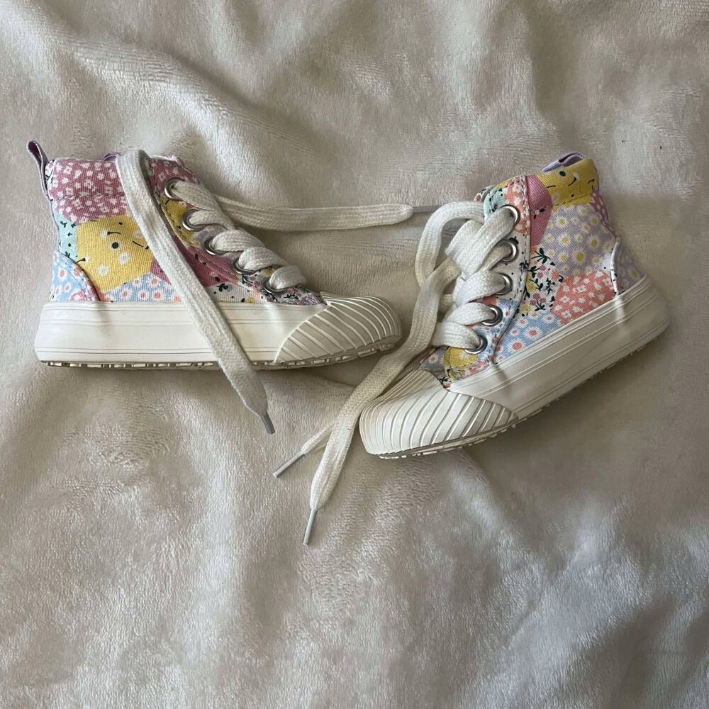 Toddler Girl High Top Cat & Jack Sneakers Size 5